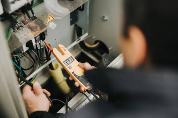 Best Emergency Electrician Near Me  in Williamsburg, FL